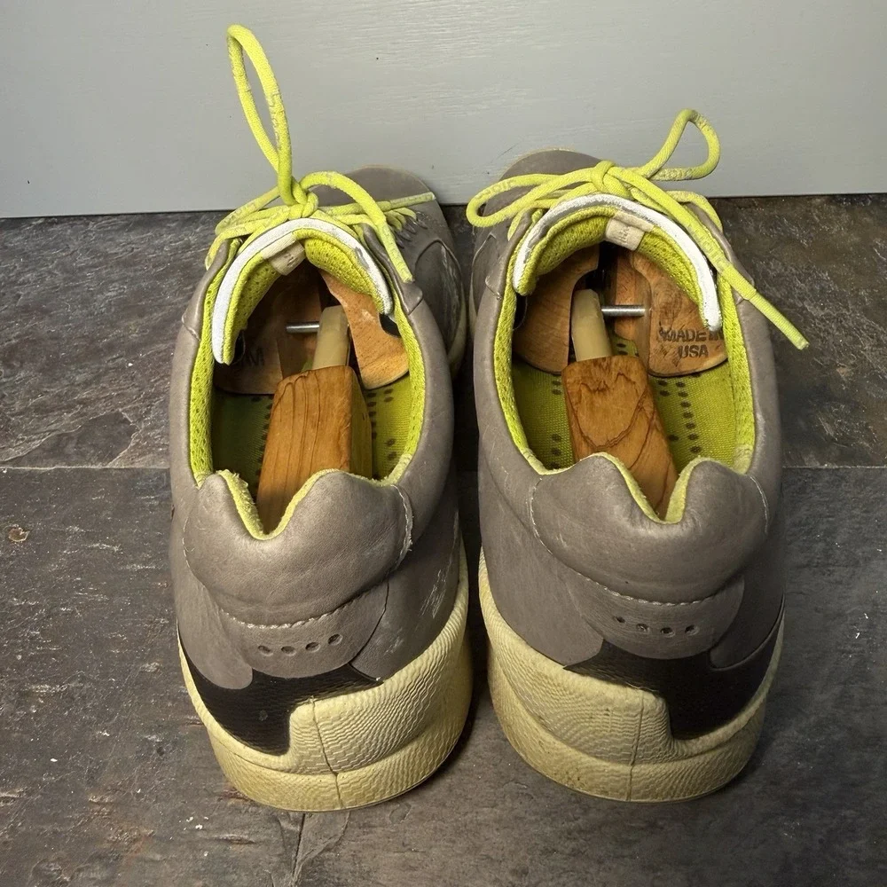Ecco good used